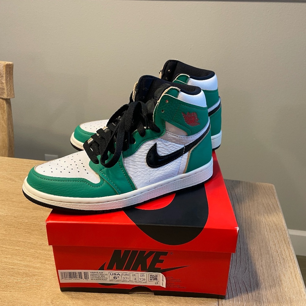 NEW Jordan 1 Retro High OG “Lucky Green”